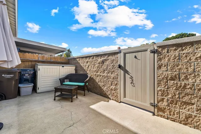 $739,000 | 19844 Berkshire Lane, Huntington Beach, CA 92646