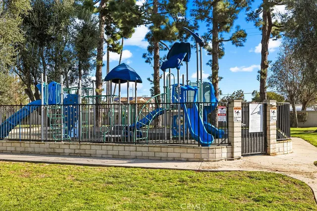 $739,000 | 19844 Berkshire Lane, Huntington Beach, CA 92646