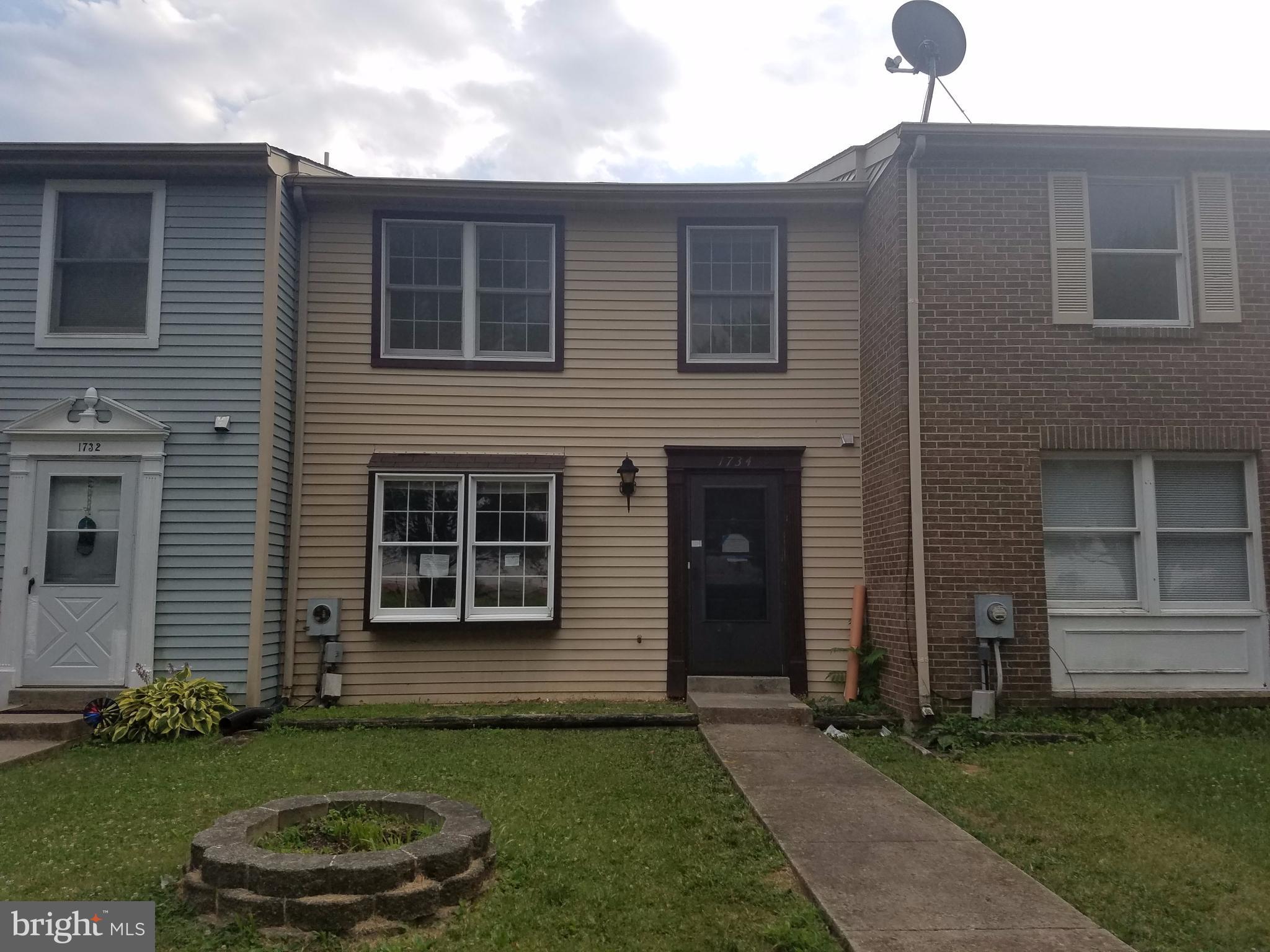 1734 Springfield Lane Frederick, MD 21702 - Photo 1 of 10 Exterior (Front)