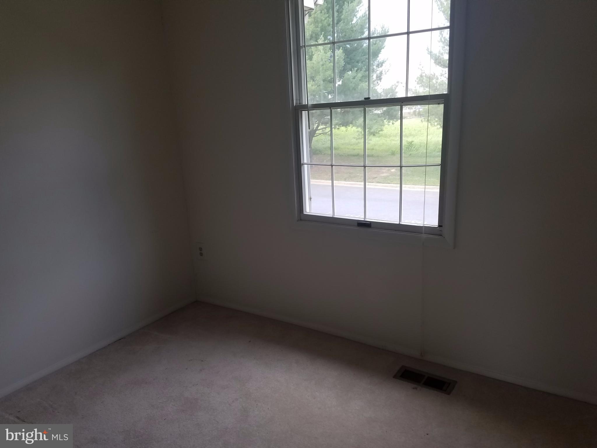 1734 Springfield Lane Frederick, MD 21702 - Photo 5 of 10 Bedroom