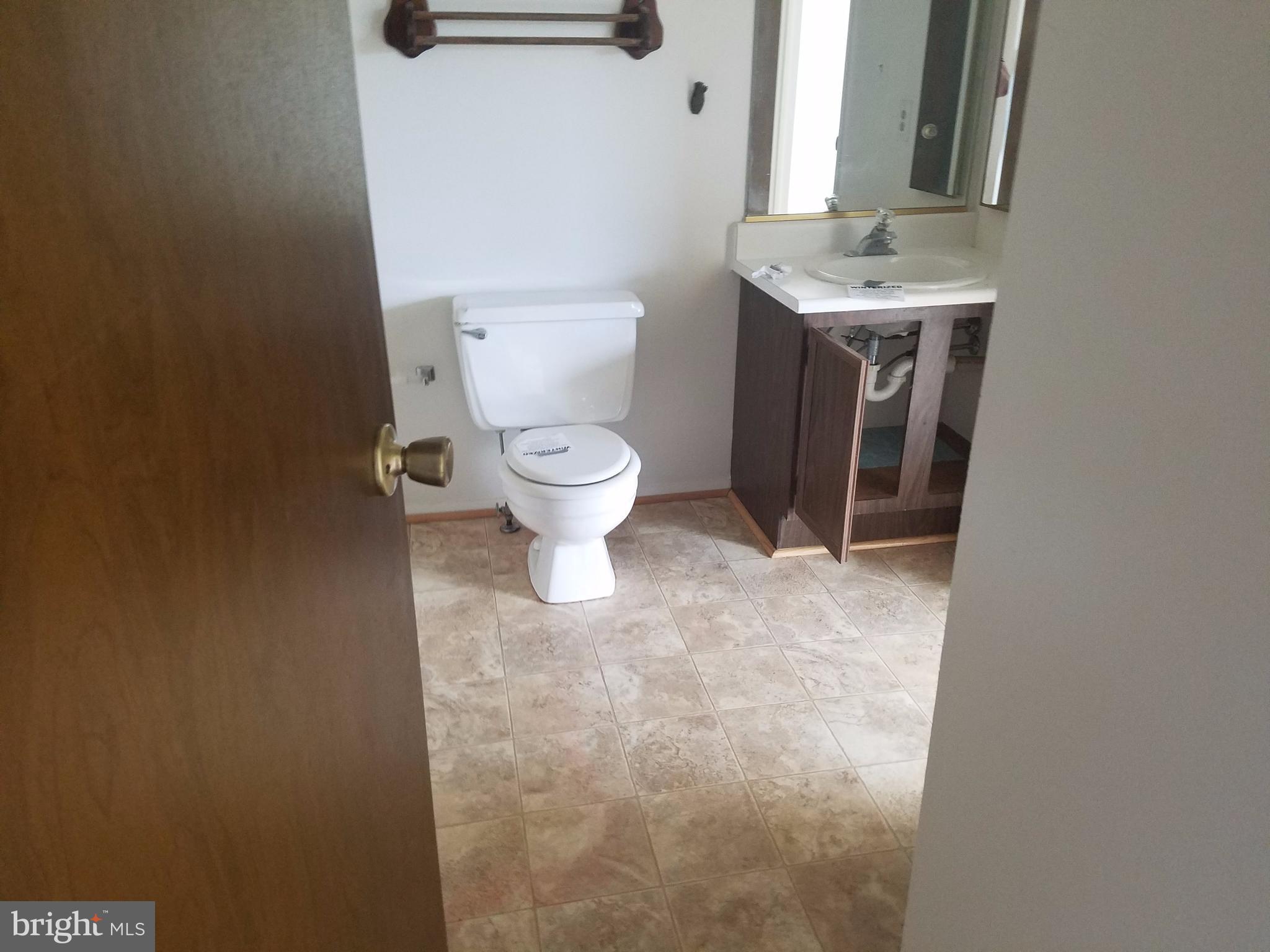 1734 Springfield Lane Frederick, MD 21702 - Photo 8 of 10 Bath