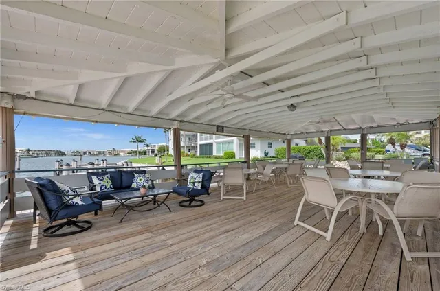 $1,199,000 | 3400 Gulf Shore Boulevard North, Unit K2, Naples, FL 34103