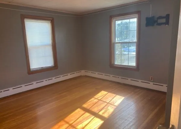 $1,600 | 1 St Paul Street, Unit 2, Westfield, MA 01085