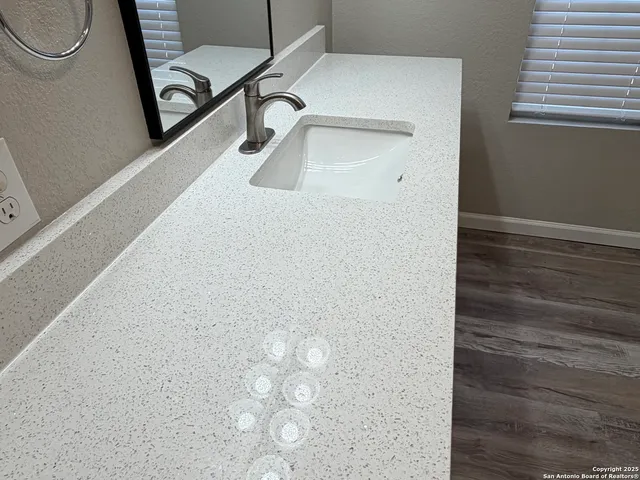 $1,950 | 6138 Wisteria Hill, San Antonio, TX 78218