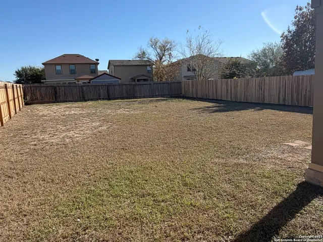 $1,950 | 6138 Wisteria Hill, San Antonio, TX 78218