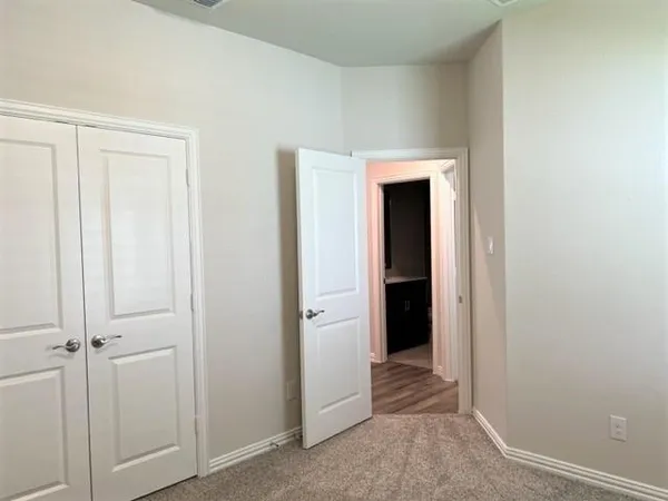 $2,400 | 114 Mountain Meadow Lane, McKinney, TX 75071