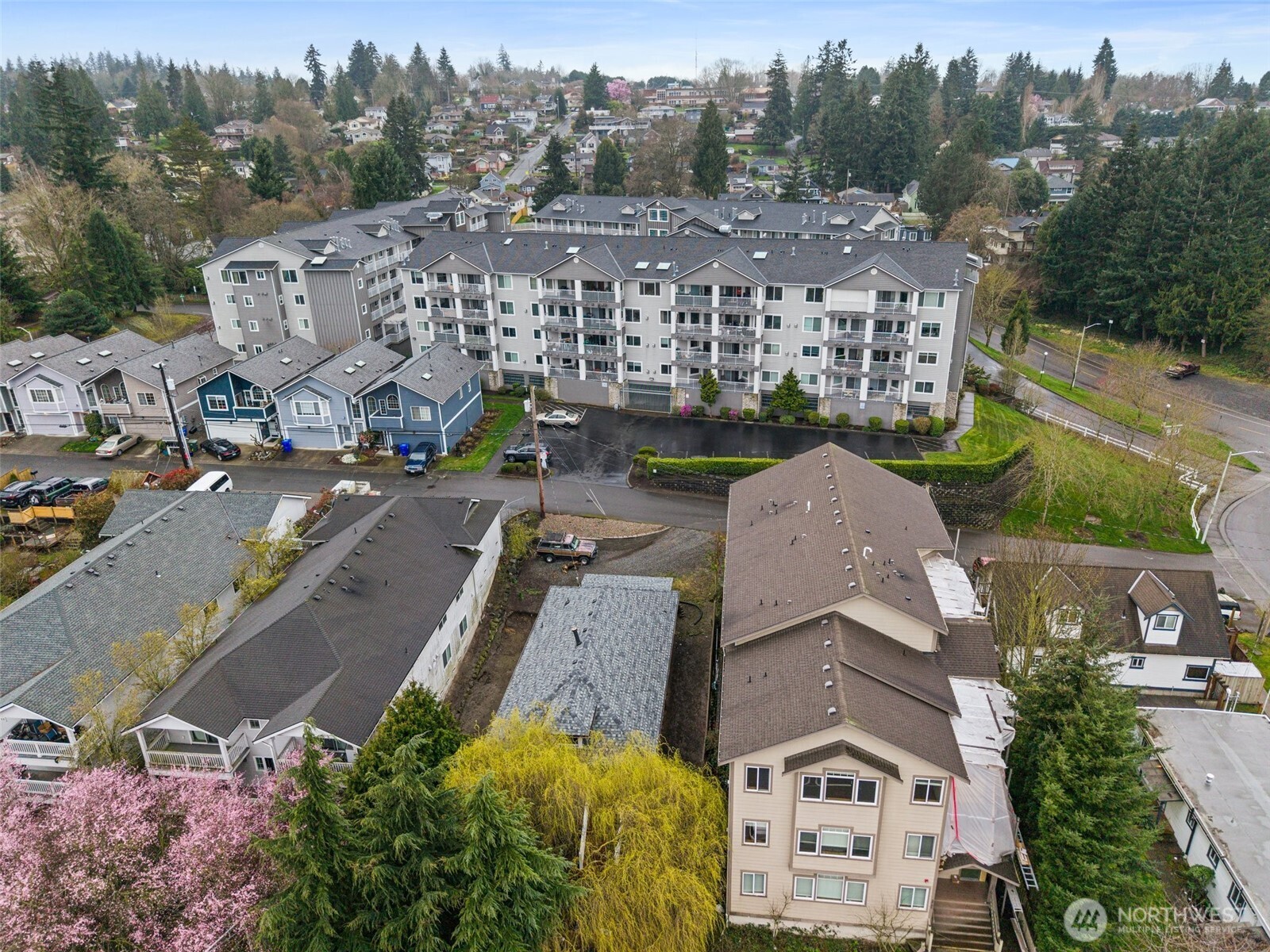 3710 Rucker Avenue Everett, WA 98201 - Photo 29 of 33 an aerial view of multiple house