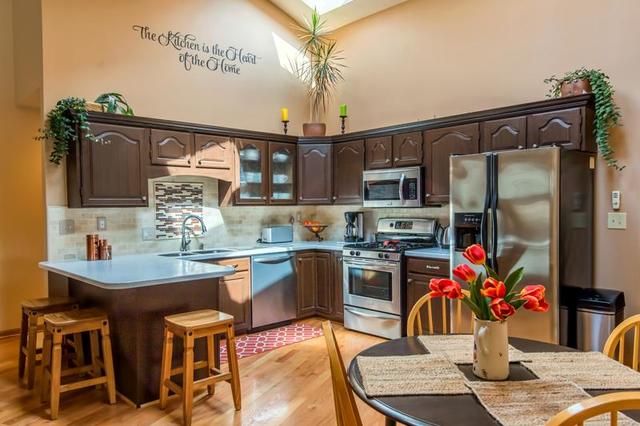 10829 Massasoit Avenue Chicago Ridge, IL 60415 - Photo 4 of 54