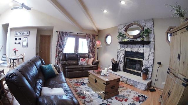 10829 Massasoit Avenue Chicago Ridge, IL 60415 - Photo 7 of 54