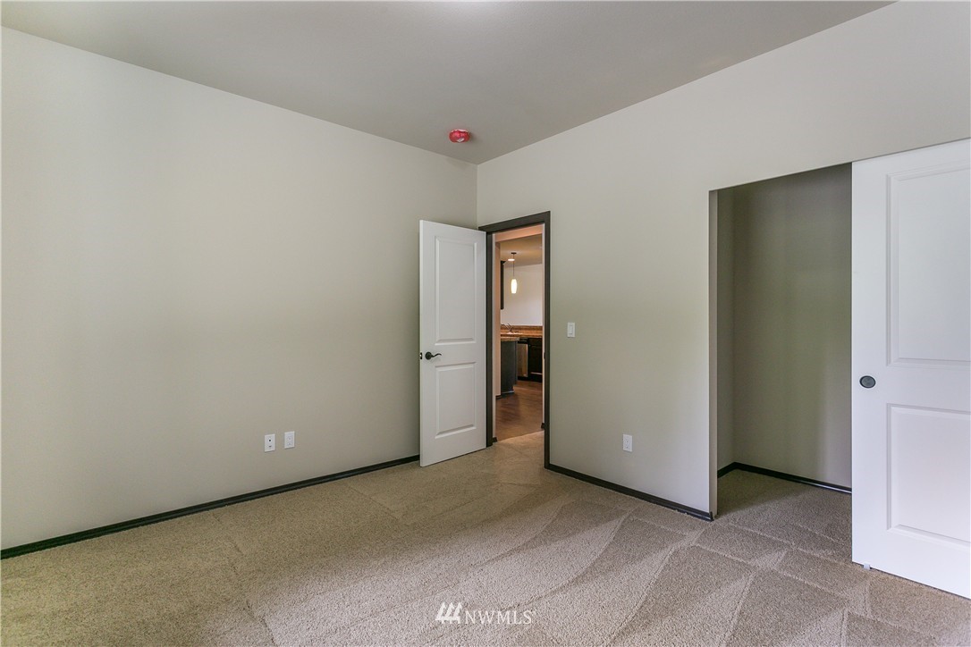 19300 South Carpenter Road Snohomish, WA 98290 - Photo 14 of 20
