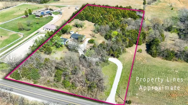 $359,900 | 2200 Road Eudora Ks 66025, Eudora, KS 66025