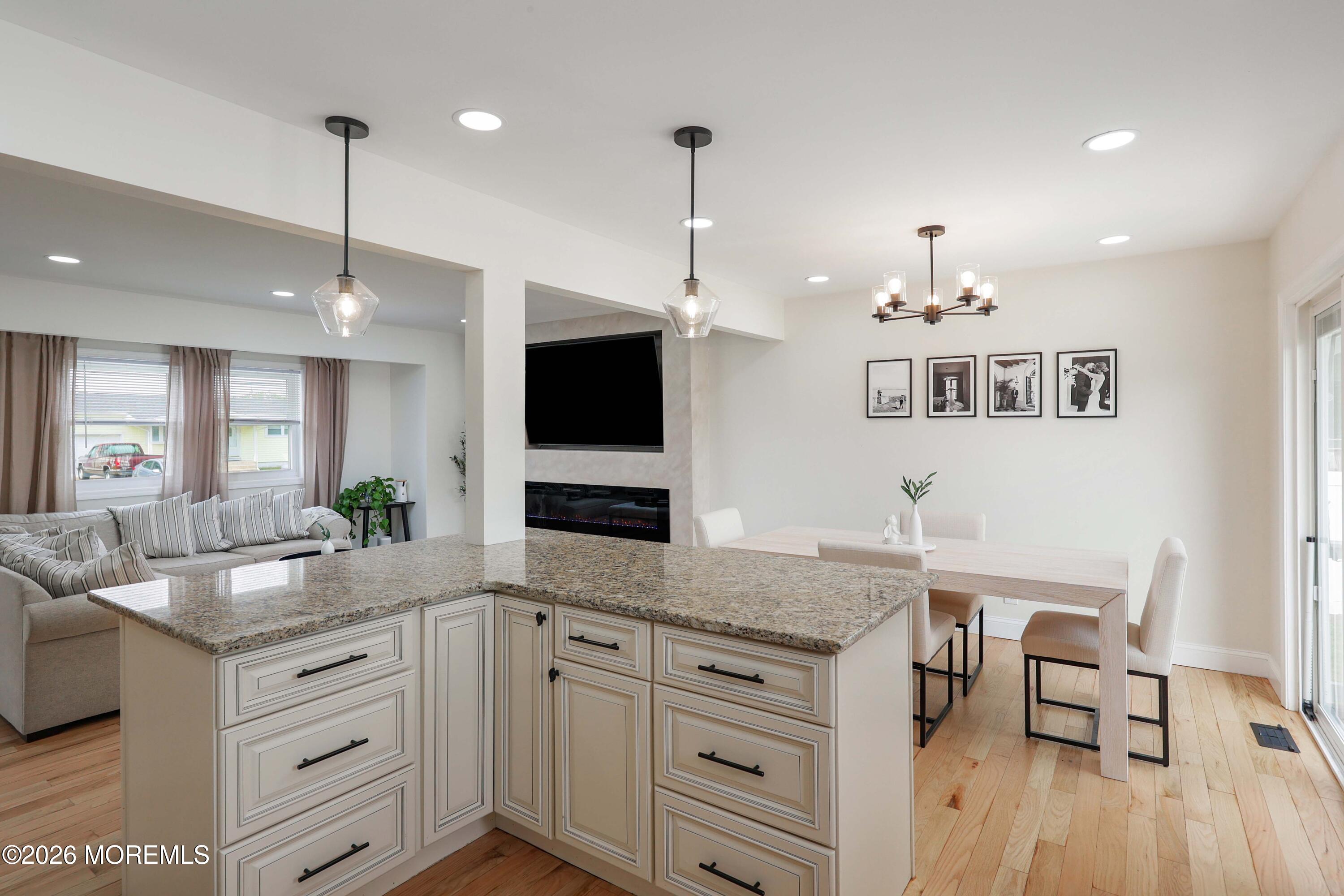 906 Ruth Drive Neptune, NJ 07753 - Photo 10 of 23 758A3327