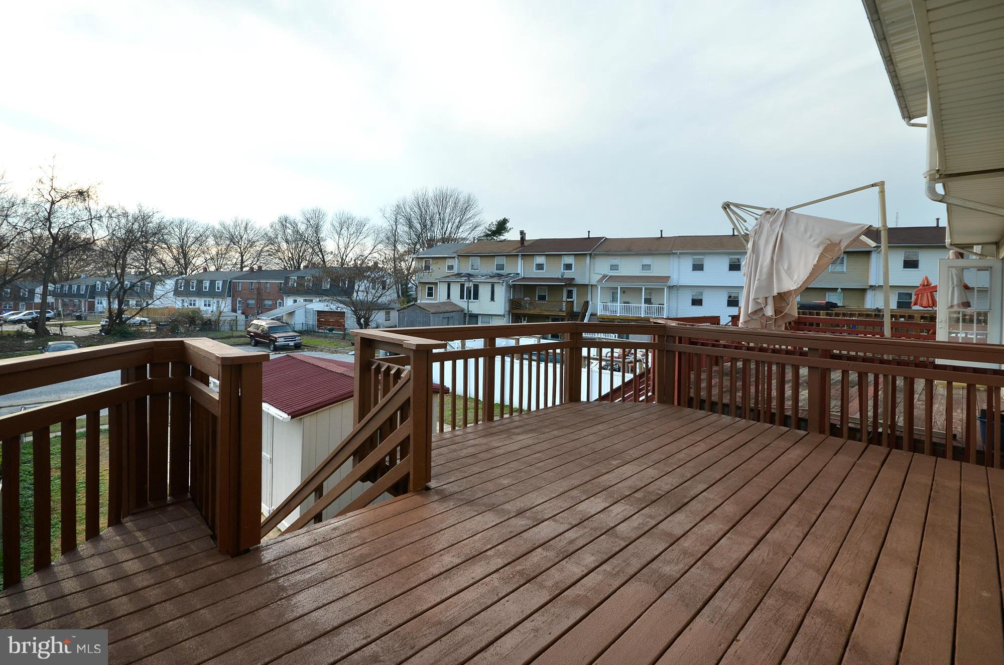 7923 Lynch Road Baltimore, MD 21222 - Photo 23 of 30 18x12 Deck