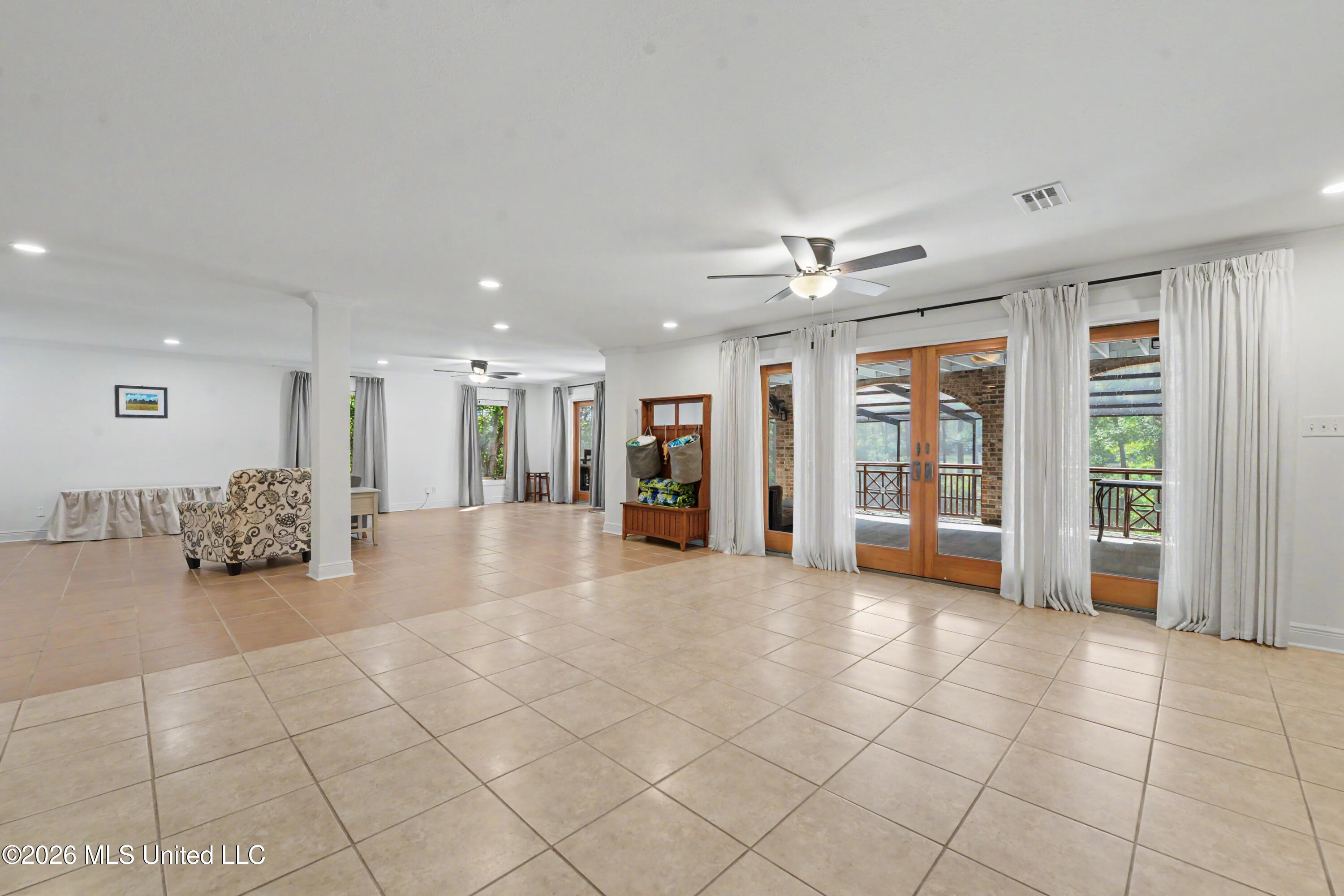 2308 Pointe Of View Ocean Springs, MS 39564 - Photo 34 of 66 034