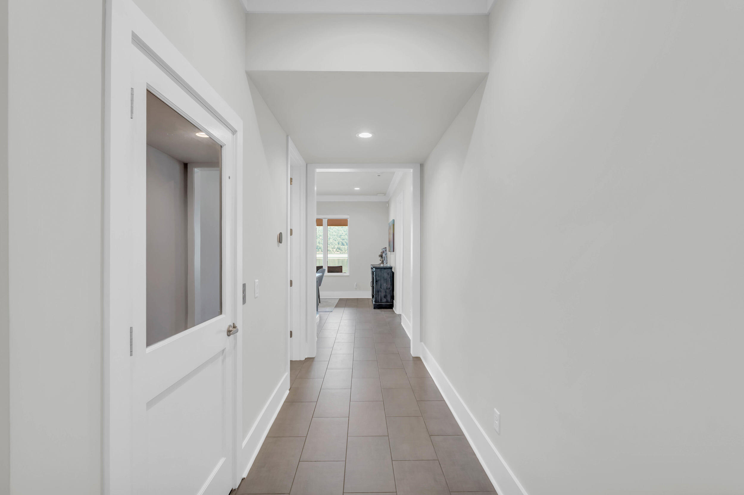 290 Edgewater Way Jasper, TN 37347 - Photo 74 of 134 Hall from Stair/Elevator to Den