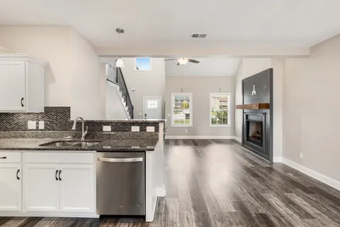 $420,000 | 518 Latham Court, Clarksville, TN 37043