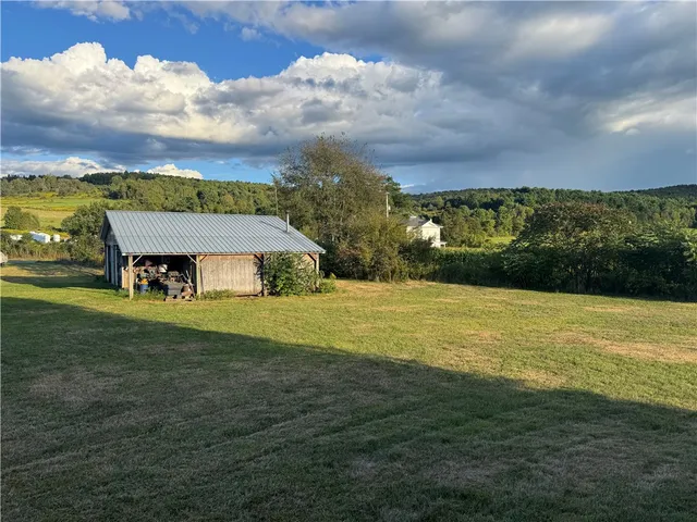 $349,900 | 2005 State Hwy Mount, Mount Vision, NY 13810