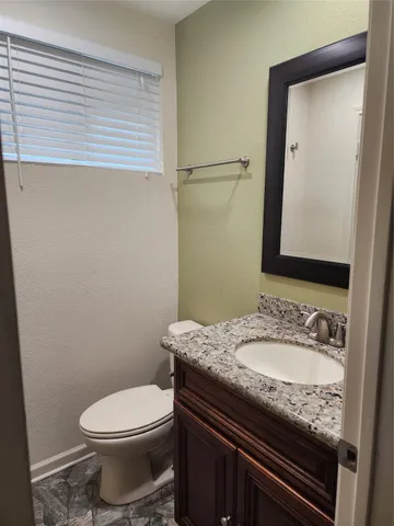 $1,700 | 10922 Sela Lane, Houston, TX 77072