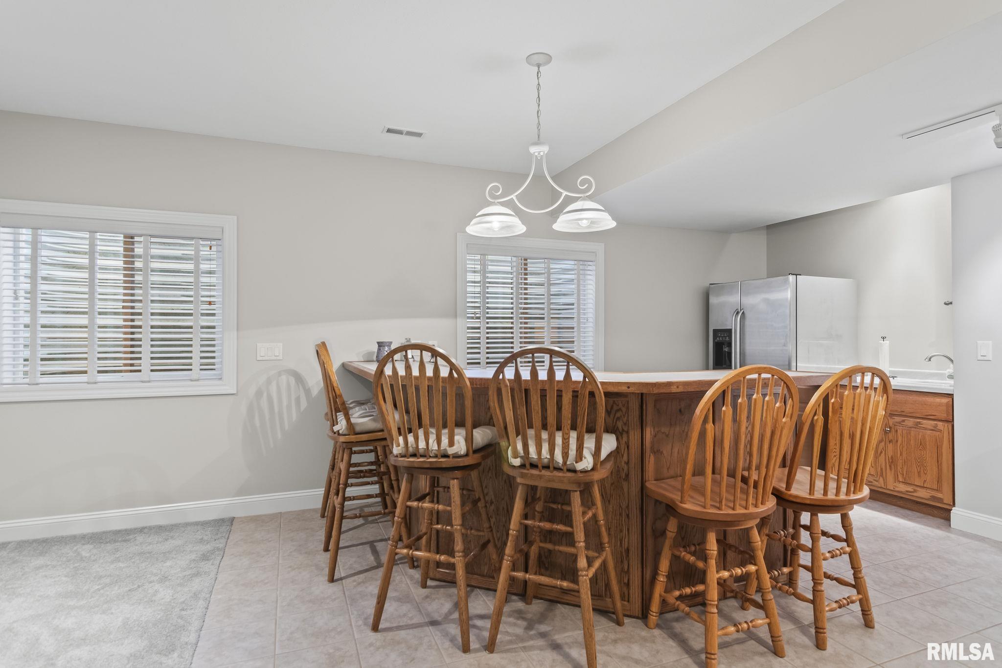 4304 Castle Pines Drive Springfield, IL 62711 - Photo 35 of 45