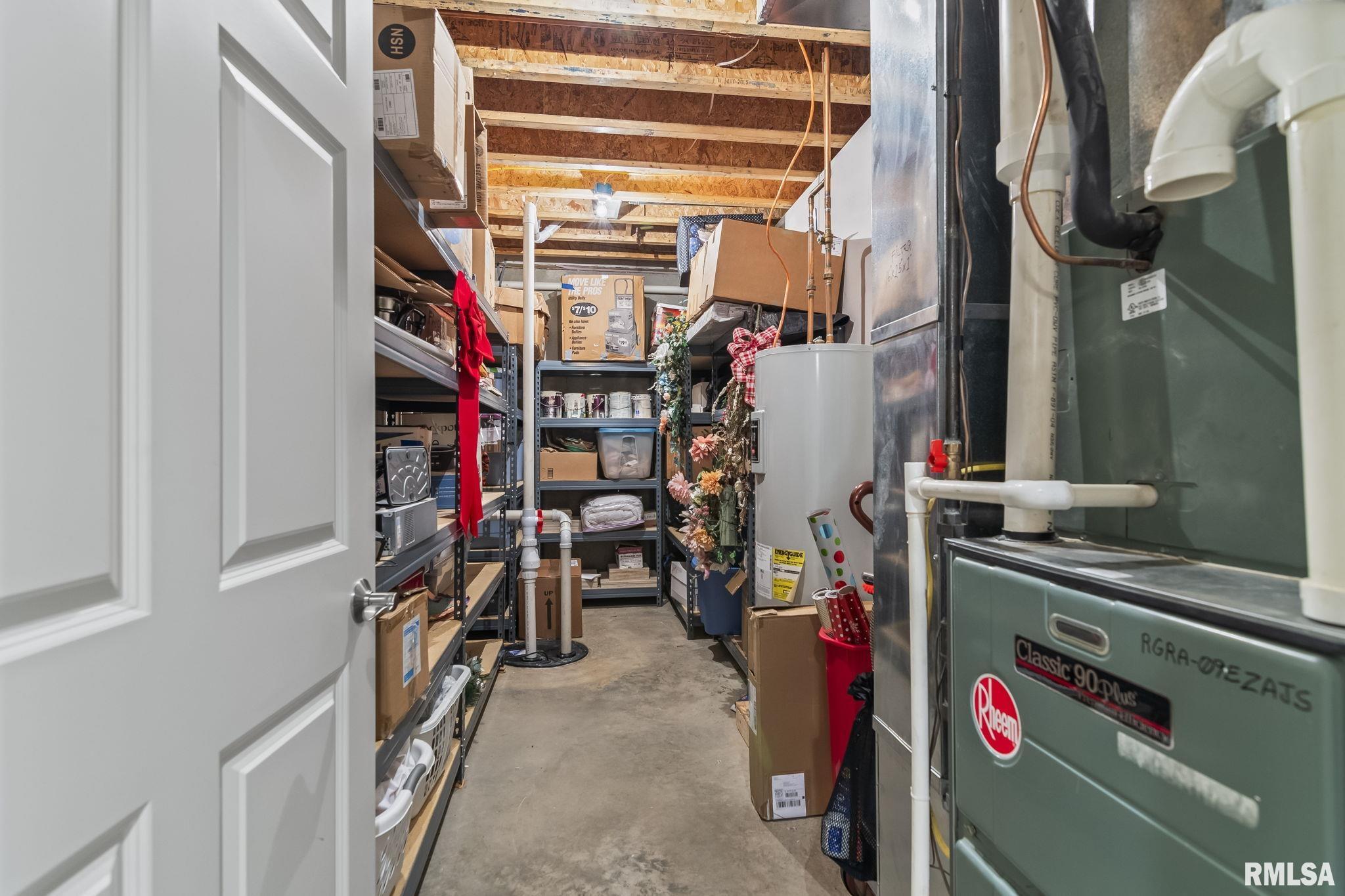 4304 Castle Pines Drive Springfield, IL 62711 - Photo 37 of 45