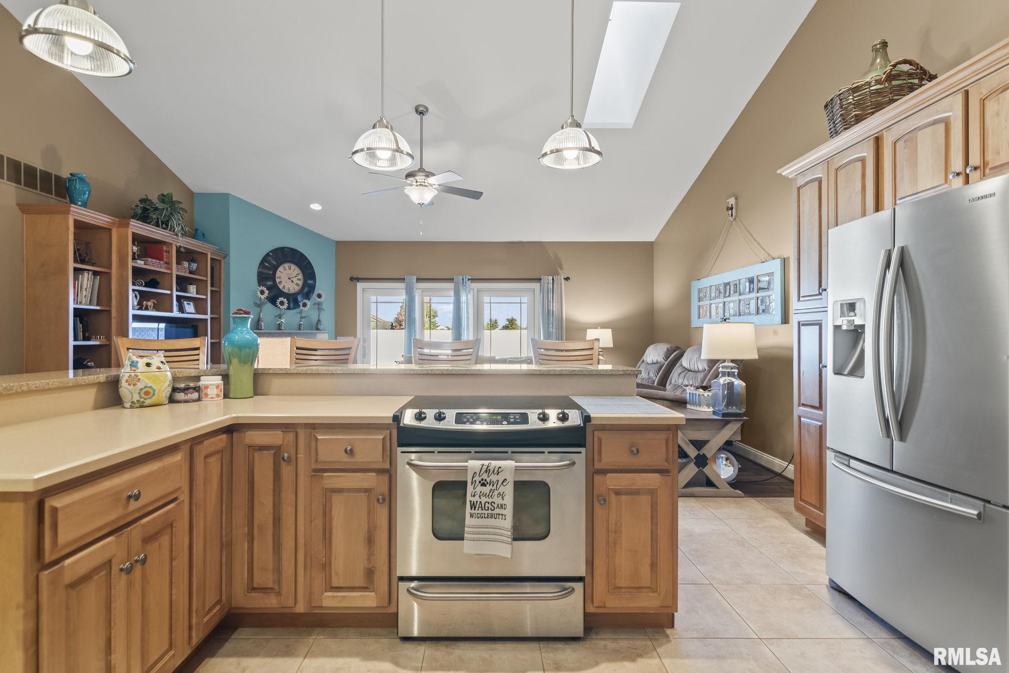 4304 Castle Pines Drive Springfield, IL 62711 - Photo 10 of 45