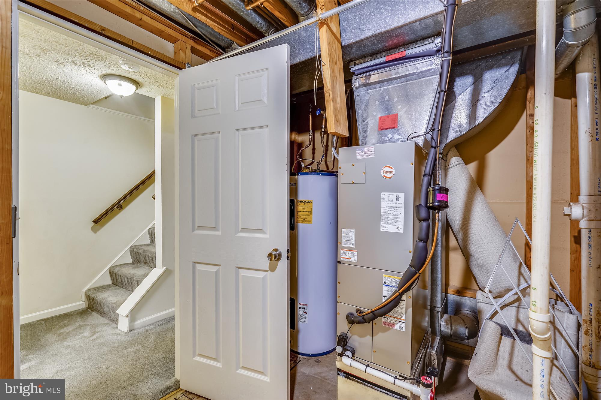 1939 Belmont Ridge Court Reston, VA 20191 - Photo 21 of 39 Laundry room