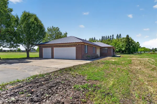 $1,199,000 | 12212 Tavernor Trail Lane, Wilton, CA 95693