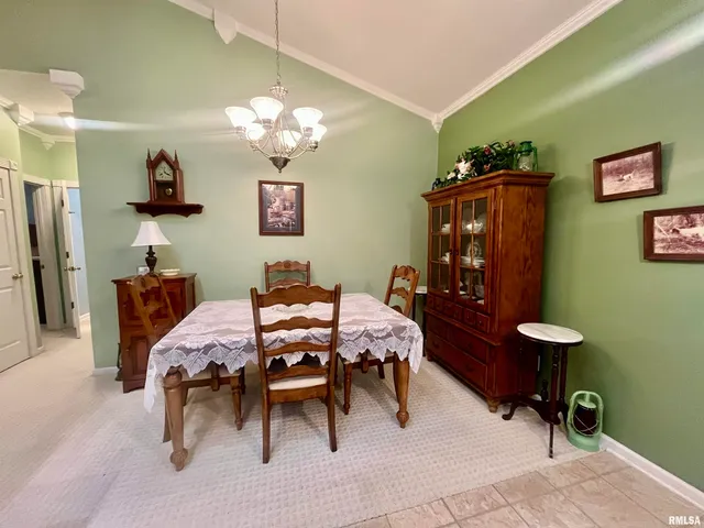 $329,900 | 3220 Massac Creek Road, Metropolis, IL 62960