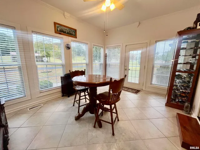 $329,900 | 3220 Massac Creek Road, Metropolis, IL 62960