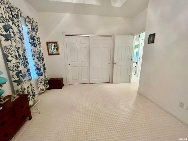 $329,900 | 3220 Massac Creek Road, Metropolis, IL 62960