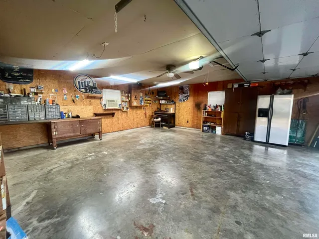 $329,900 | 3220 Massac Creek Road, Metropolis, IL 62960