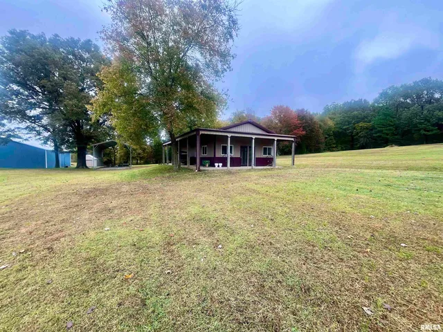 $329,900 | 3220 Massac Creek Road, Metropolis, IL 62960