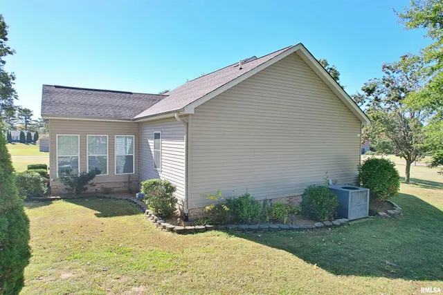 $329,900 | 3220 Massac Creek Road, Metropolis, IL 62960