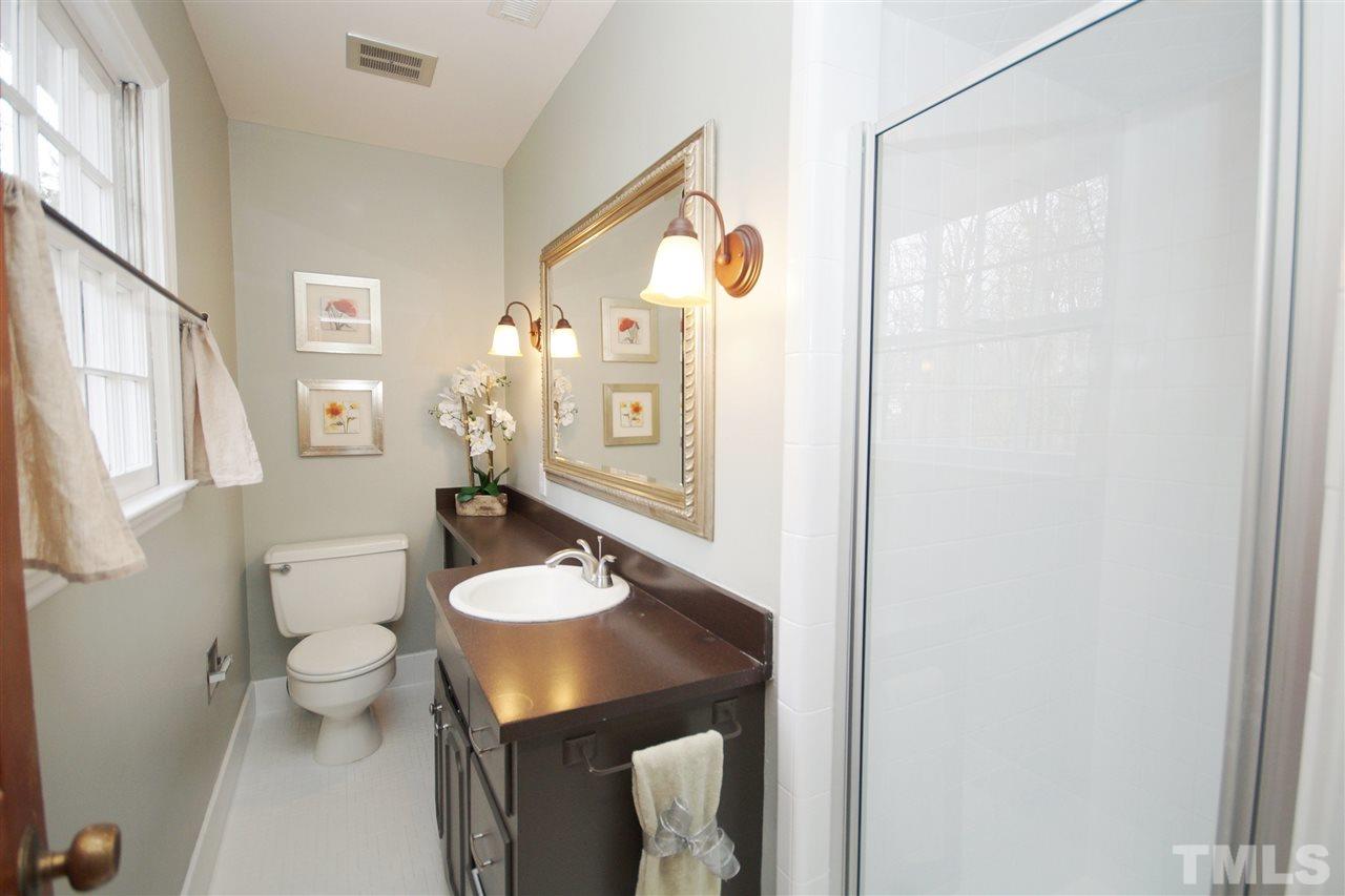 6705 Johnsdale Road Raleigh, NC 27615 - Photo 19 of 29