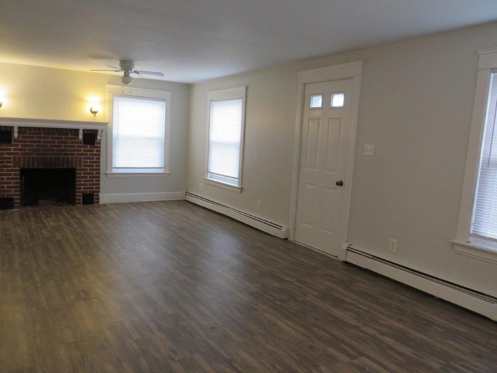 1213 Cumberland Hill Road Woonsocket, RI 02895 - Photo 12 of 31