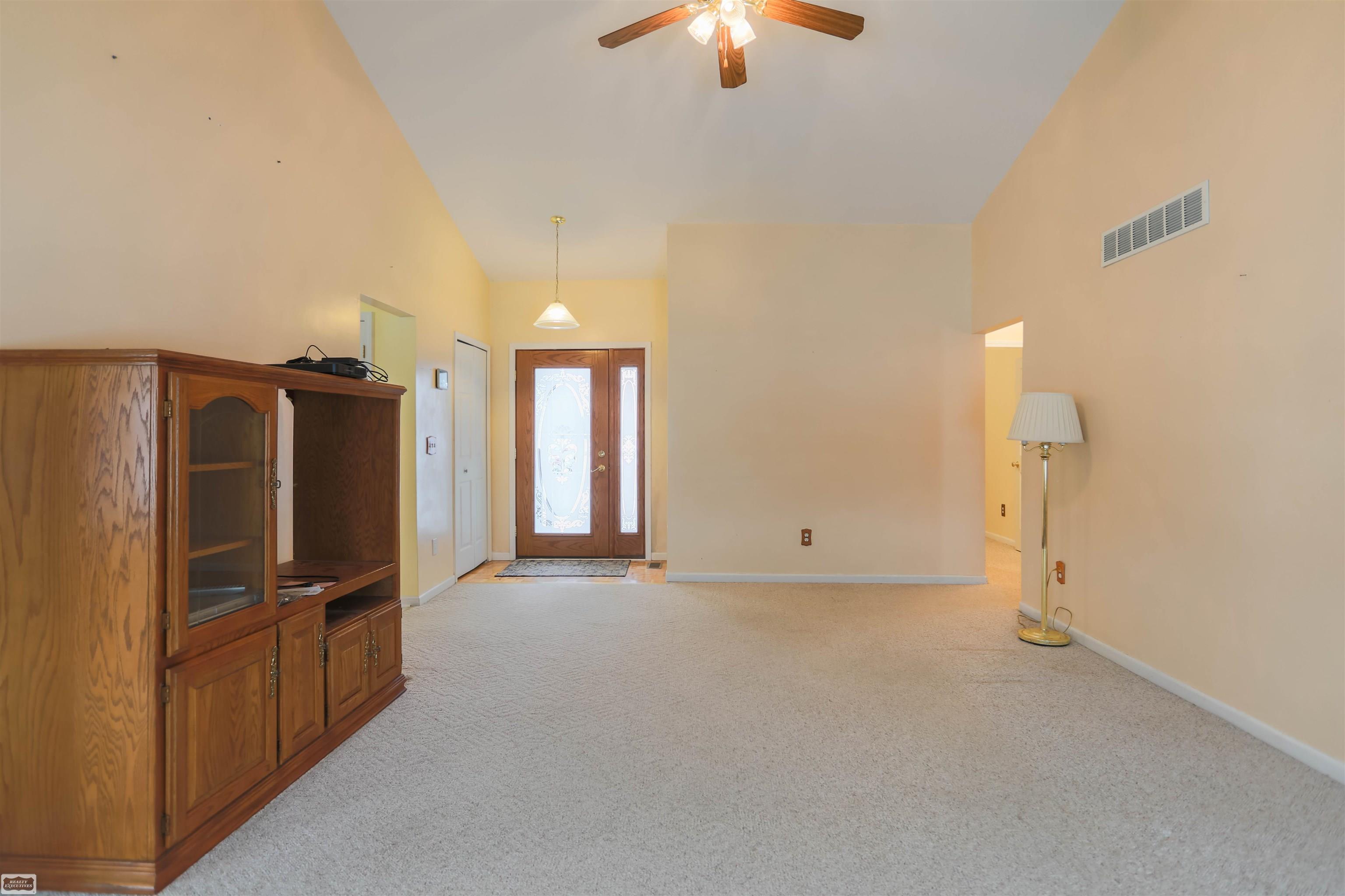 15033 Petz Road Capac, MI 48014 - Photo 9 of 42
