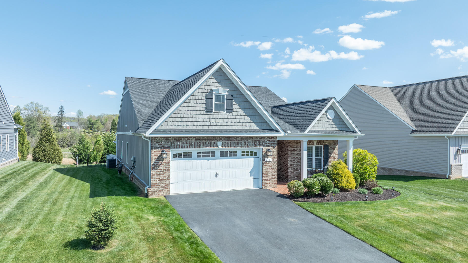 314 Settlers Road Fincastle, VA 24090 - Photo 3 of 53 314 Settlers-3