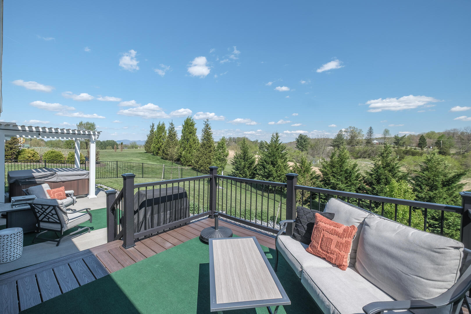 314 Settlers Road Fincastle, VA 24090 - Photo 6 of 53 314 Settlers-6