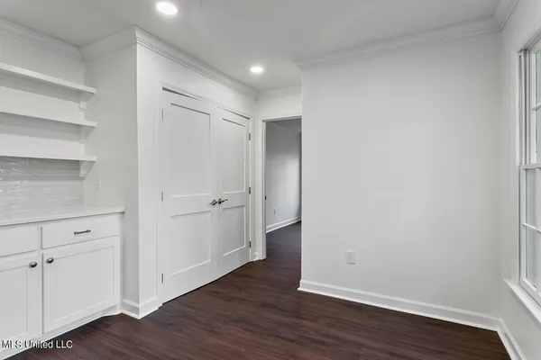 $299,900 | 4348 Brook Drive, Jackson, MS 39206