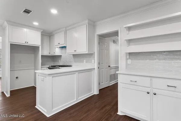 $299,900 | 4348 Brook Drive, Jackson, MS 39206