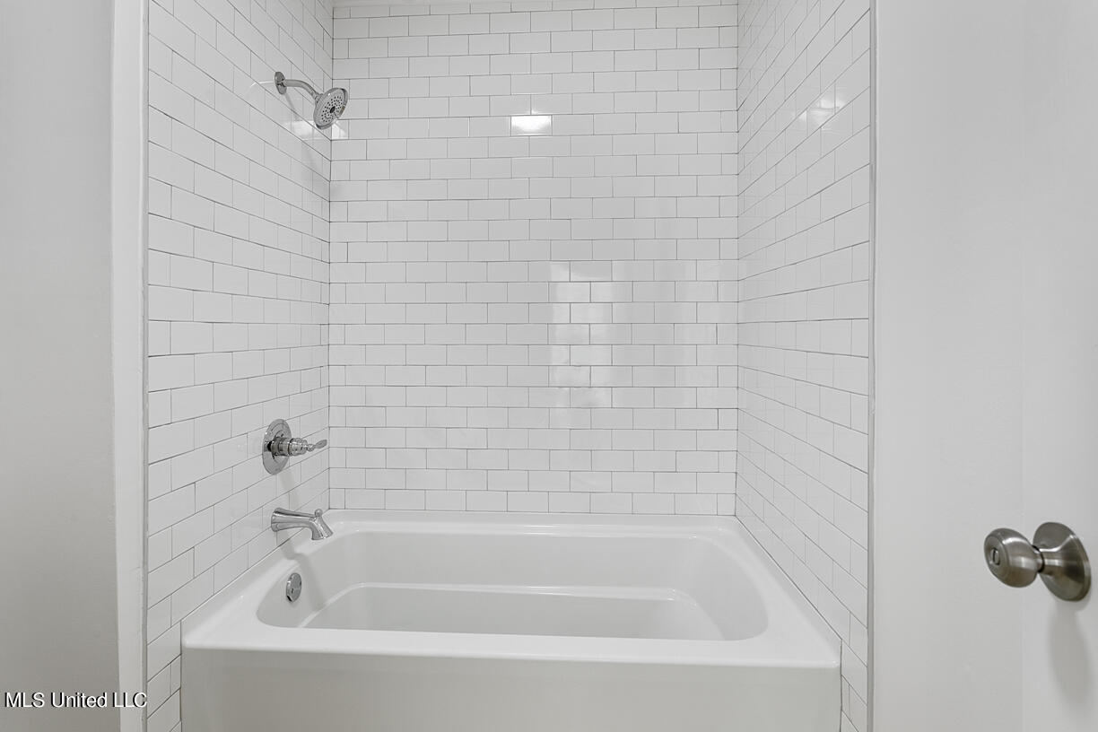 4348 Brook Drive Jackson, MS 39206 - Photo 29 of 33 4348 Brook final-30