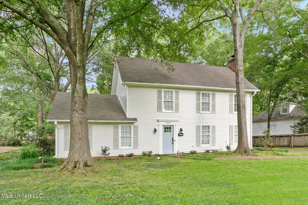 $299,900 | 4348 Brook Drive, Jackson, MS 39206
