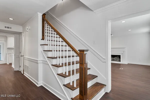 $299,900 | 4348 Brook Drive, Jackson, MS 39206