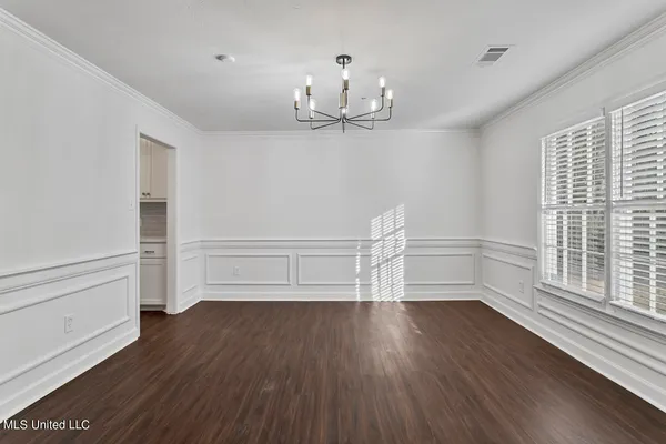 $299,900 | 4348 Brook Drive, Jackson, MS 39206