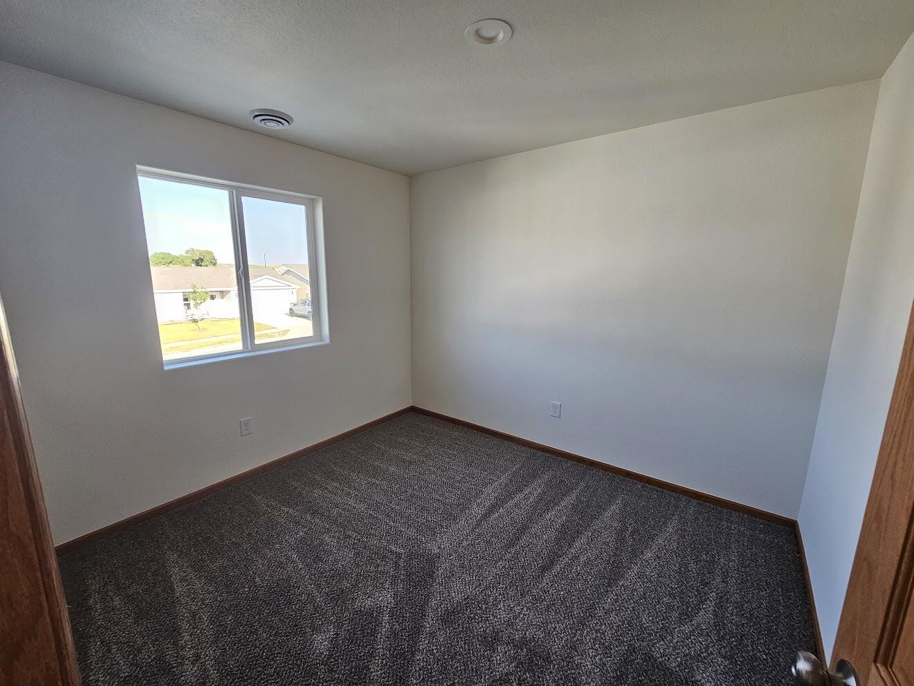 1045 Covey Run Road, Unit M9) Sheridan, WY 82801 - Photo 15 of 20 20250908_085114