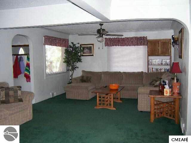 201 John R Street Clare, MI 48617 - Photo 8 of 9 1771284-7.JPG