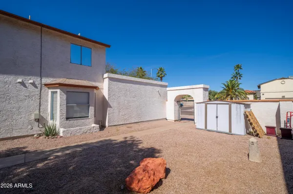 $2,000 | 4439 West Wescott Drive, Glendale, AZ 85308