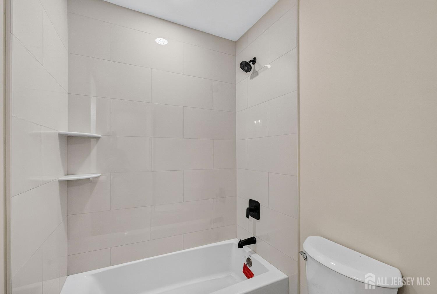 34 Larchmont Road Edison, NJ 08837 - Photo 24 of 38