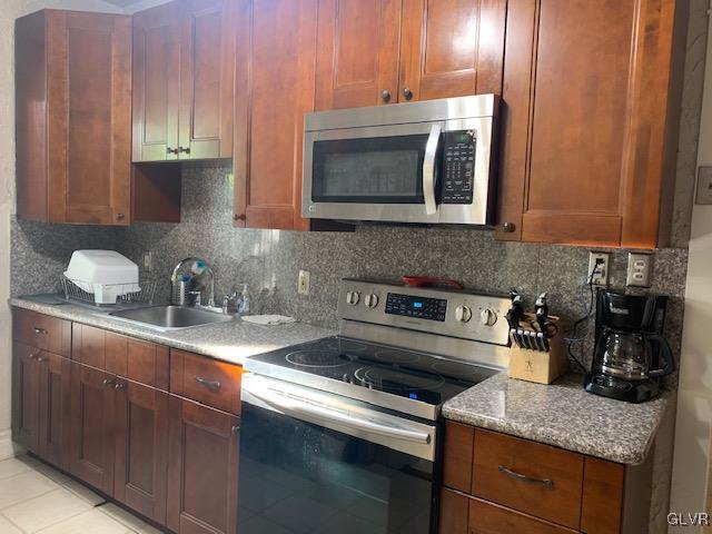 2116 Huckleberry Road Allentown, PA 18104 - Photo 9 of 26 Gallery Image 9