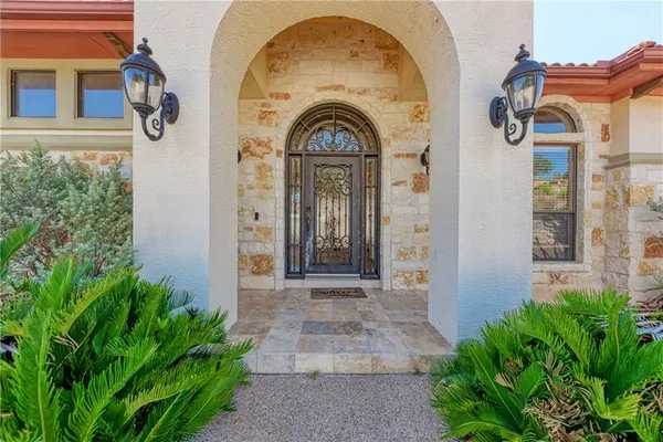 $2,800 | 3206 Constitution Drive, Lago Vista, TX 78645